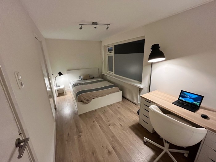 Kamer - Broekweg - Lisse