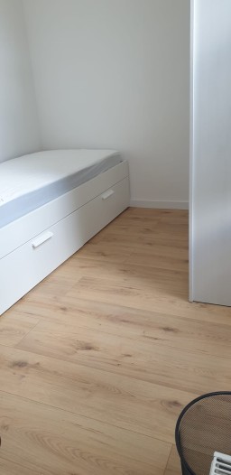 Kamer - Willem van Hillegaersbergstraat - Rotterdam