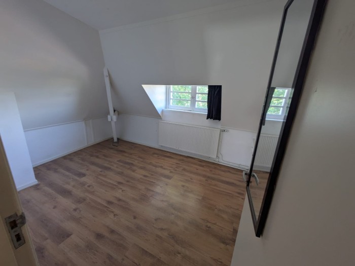Kamer - NS Plein - Tilburg