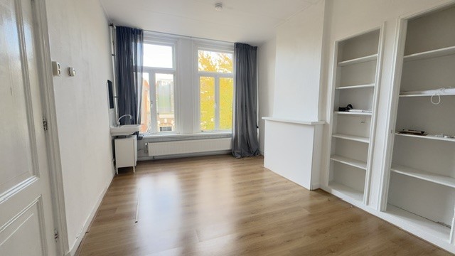 Kamer - Leeuwarderstraat - Groningen