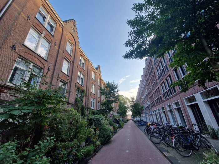 Kamer - Czaar Peterstraat - Amsterdam
