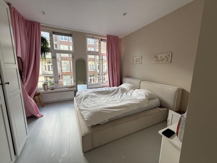 Kamer - Brederodestraat - Amsterdam