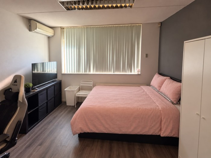 Kamer - Kweekgrasstraat - Almere